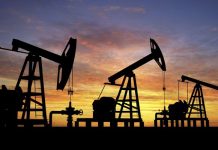 Giá dầu nhích nhẹ, thị trường kỳ vọng kéo dài chuỗi tăng giá dầu