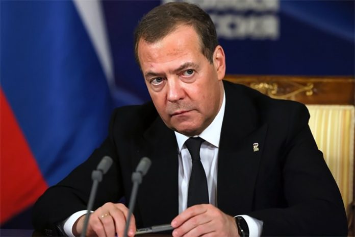 static-images.vnncdn.net-vps_images_publish-000001-000003-2024-5-26-_dmitry-medvedev-1637