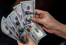 Tỷ giá USD hôm nay (4-2): Đồng USD quay đầu giảm